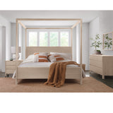 Curva Bedroom Poster Bed