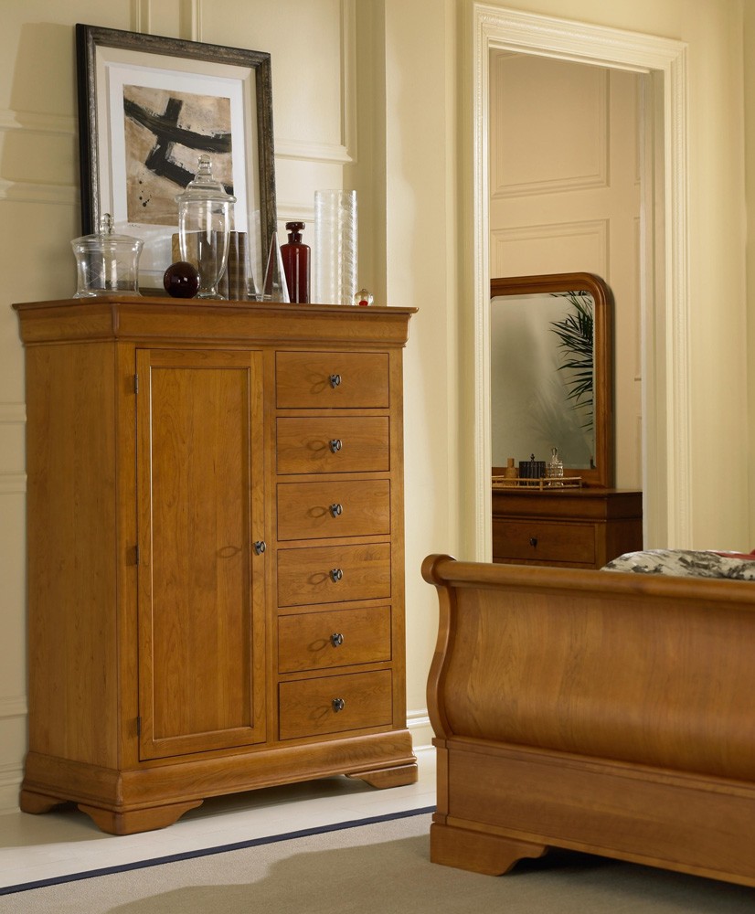 Louis Philippe Gentleman S Chest Traditional Style Filter